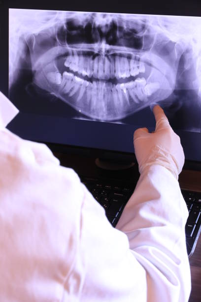 Best Walk-In Emergency Dentist in Vandenberg Village, CA
